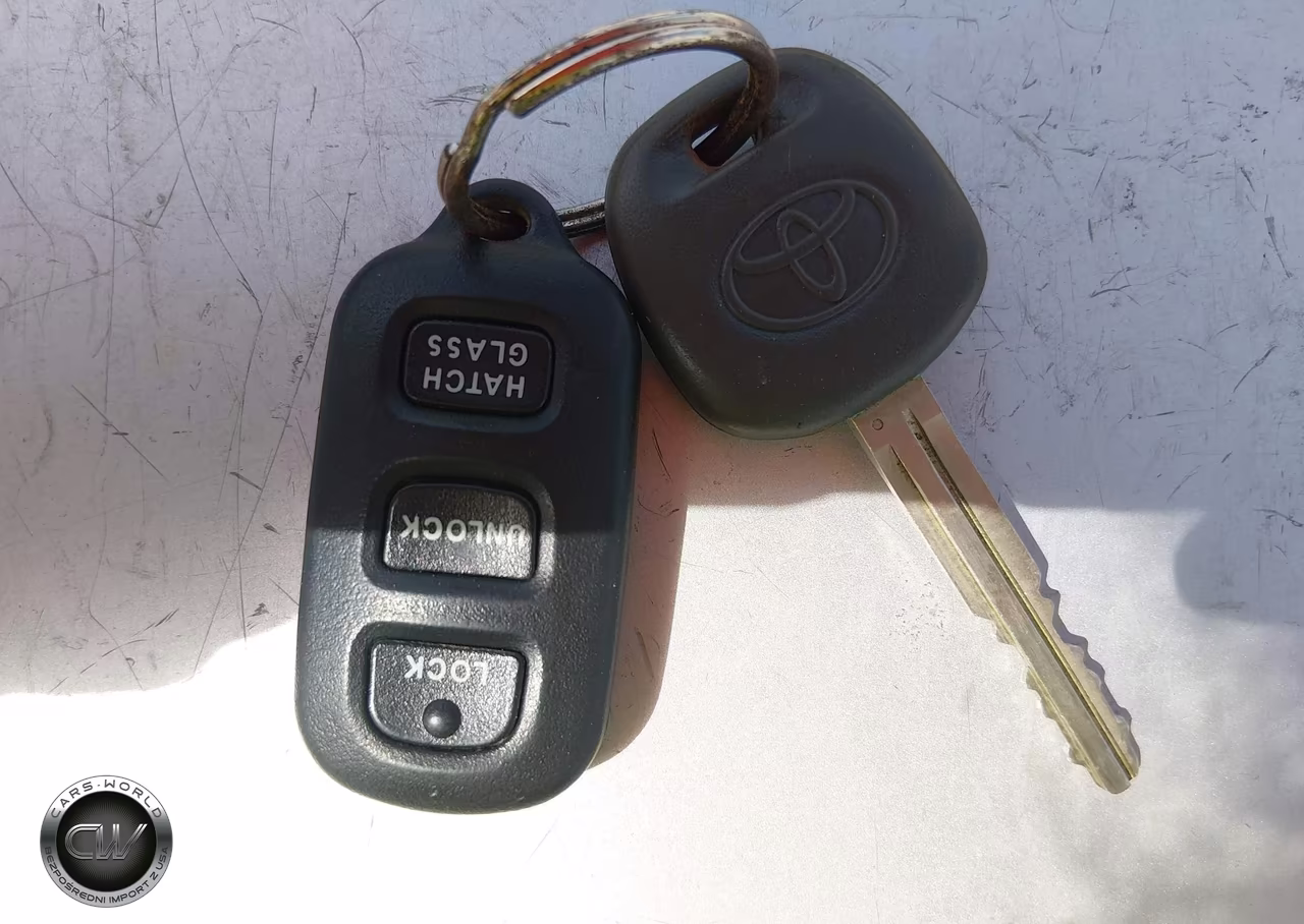 2006 Toyota Matrix VIN:2T1KR32E16C621805 - 11