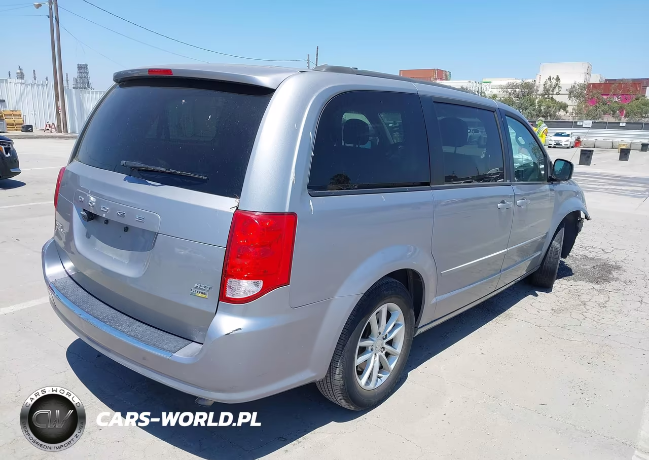 2014 Dodge Grand Caravan Sxt VIN:2C4RDGCG0ER323362 - 4