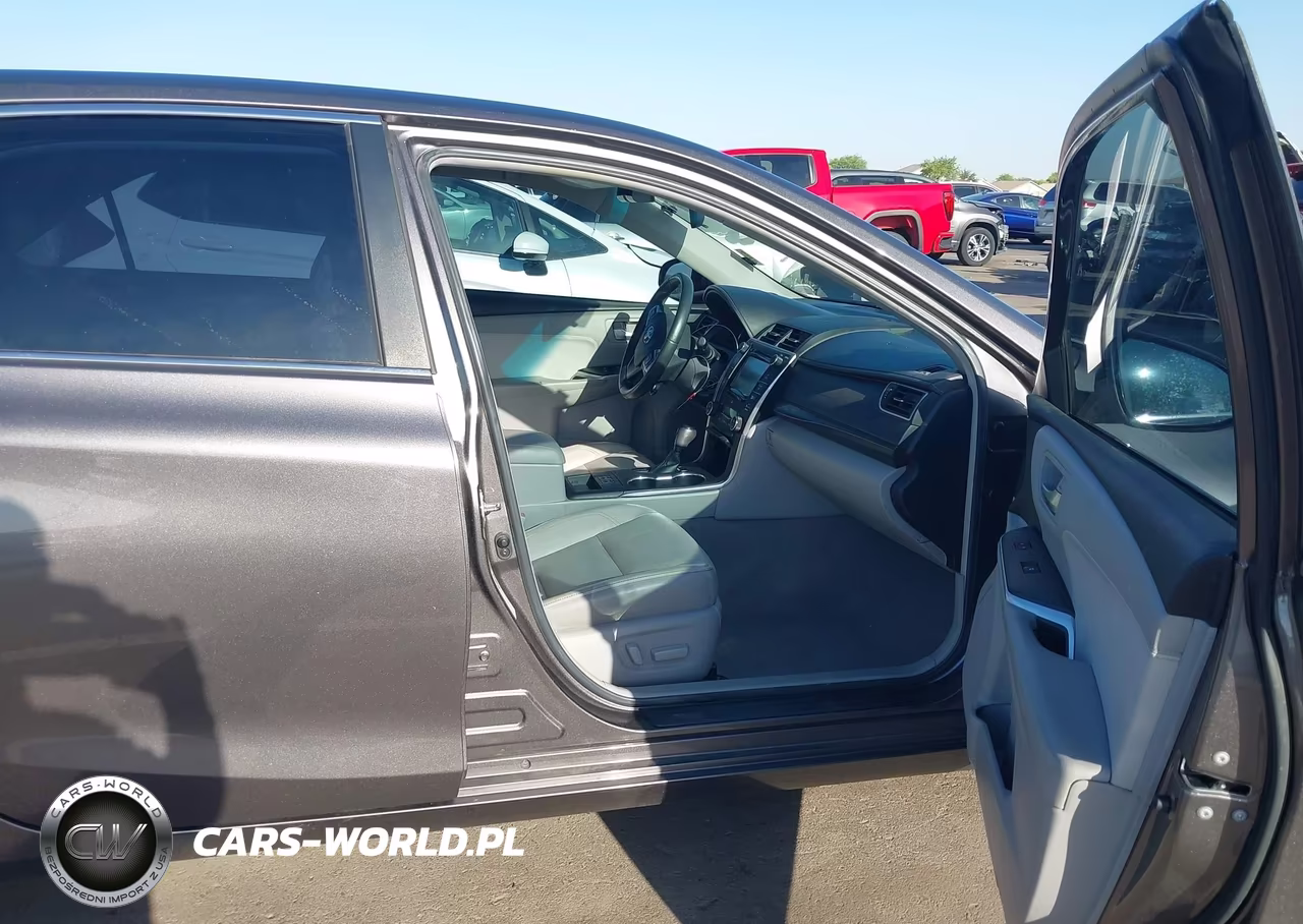 2015 Toyota Camry Xle VIN:4T4BF1FK5FR455905 - 5