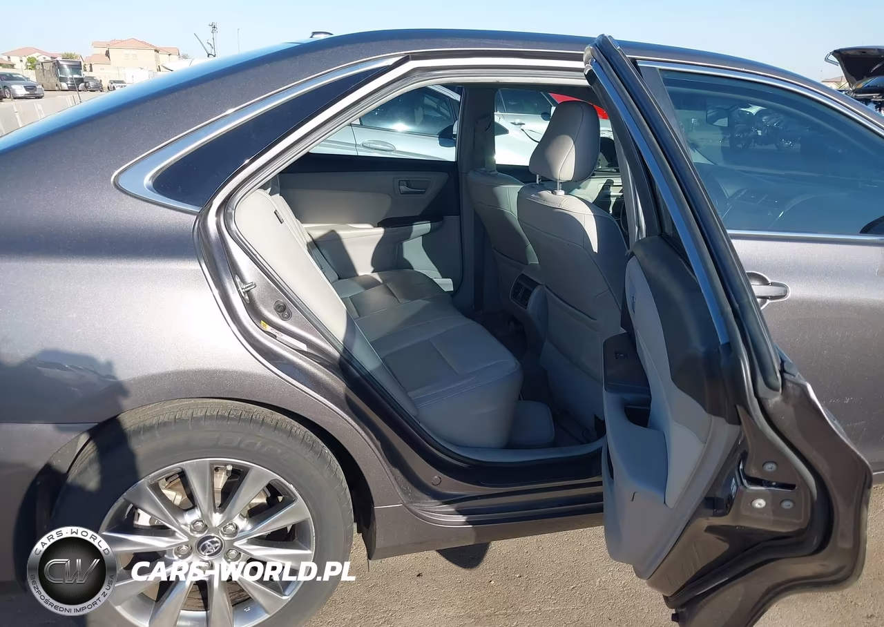 2015 Toyota Camry Xle VIN:4T4BF1FK5FR455905 - 8