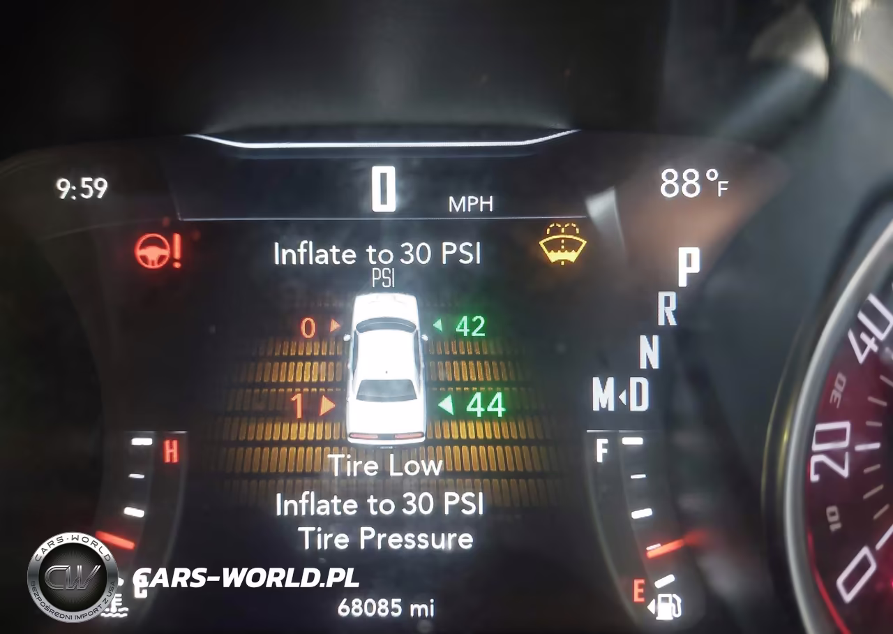 2017 Dodge Challenger Gt VIN:2C3CDZGG8HH589335 - 16
