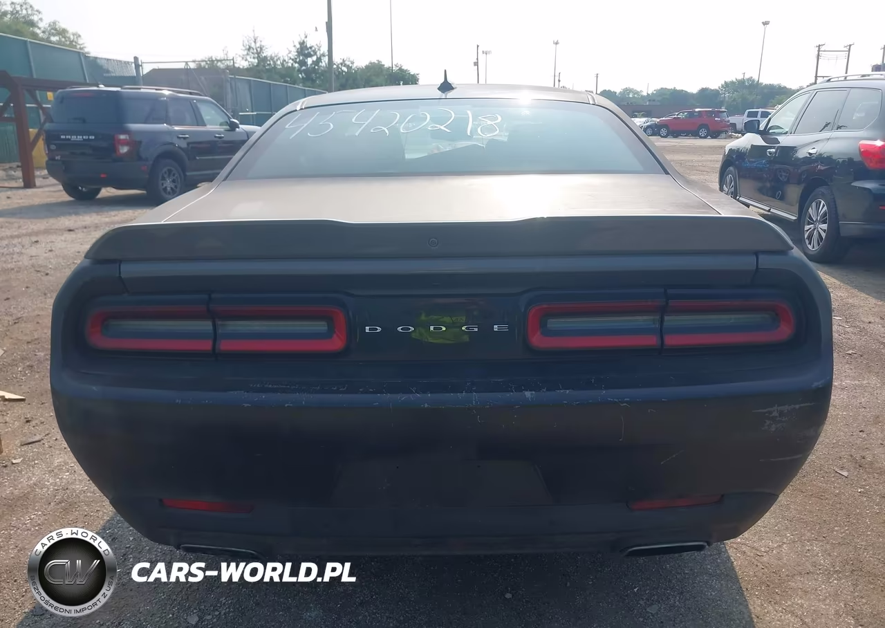 2017 Dodge Challenger Gt VIN:2C3CDZGG8HH589335 - 17