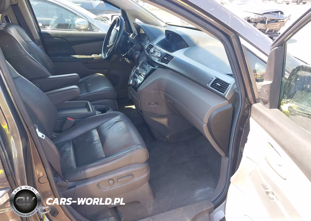 2012 Honda Odyssey Touring-Touring Elite VIN:5FNRL5H92CB034607 - 5