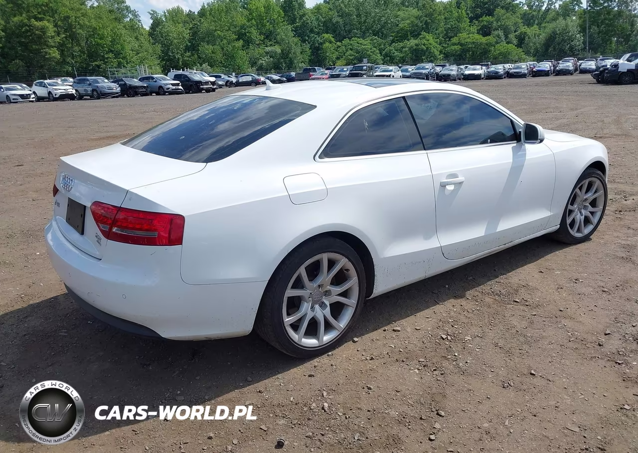 2012 Audi A5 2.0T Premium VIN:WAULFAFR1CA016436 - 4