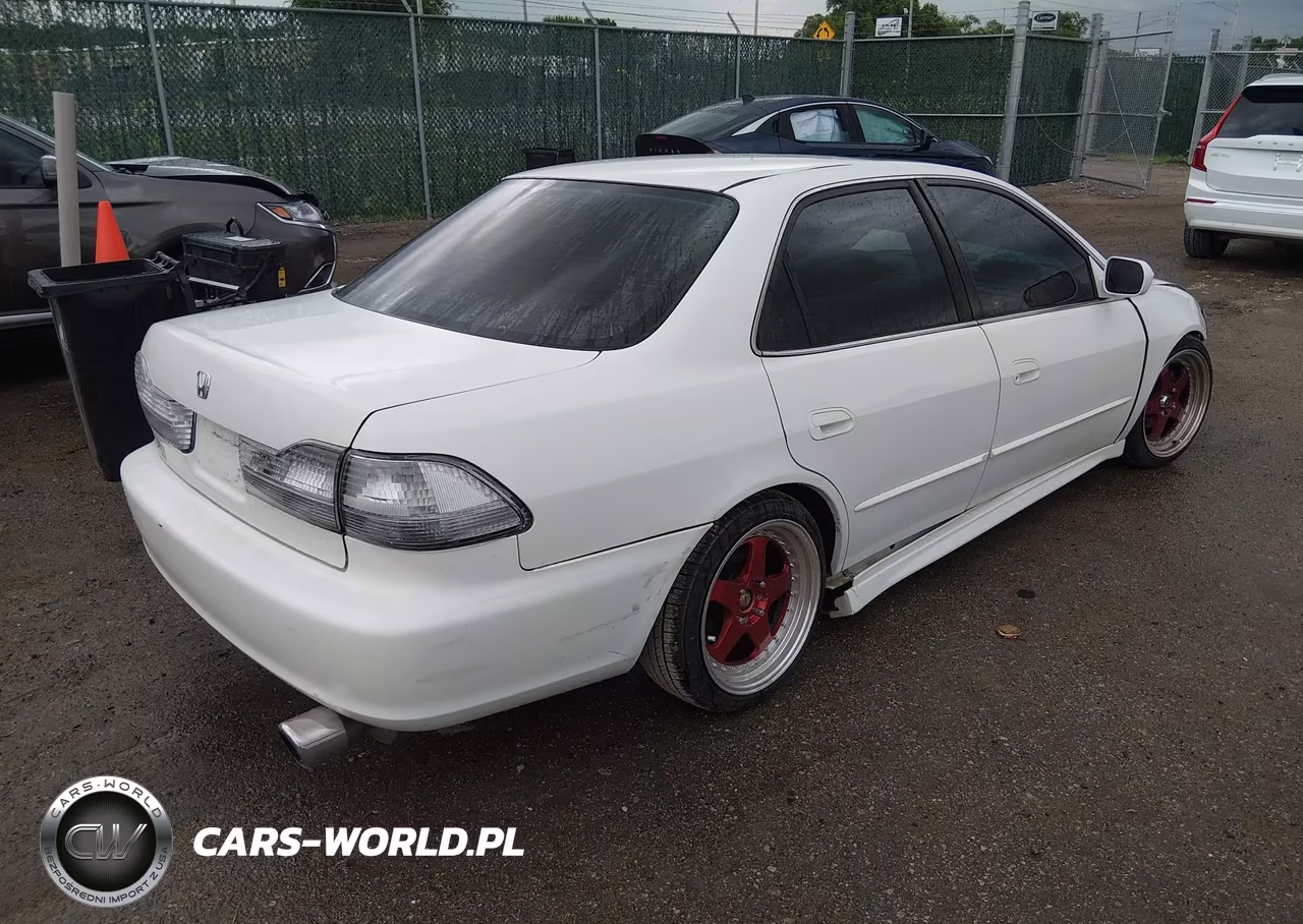 2002 Honda Accord 2.3 Ex VIN:1HGCG556X2A151817 - 4