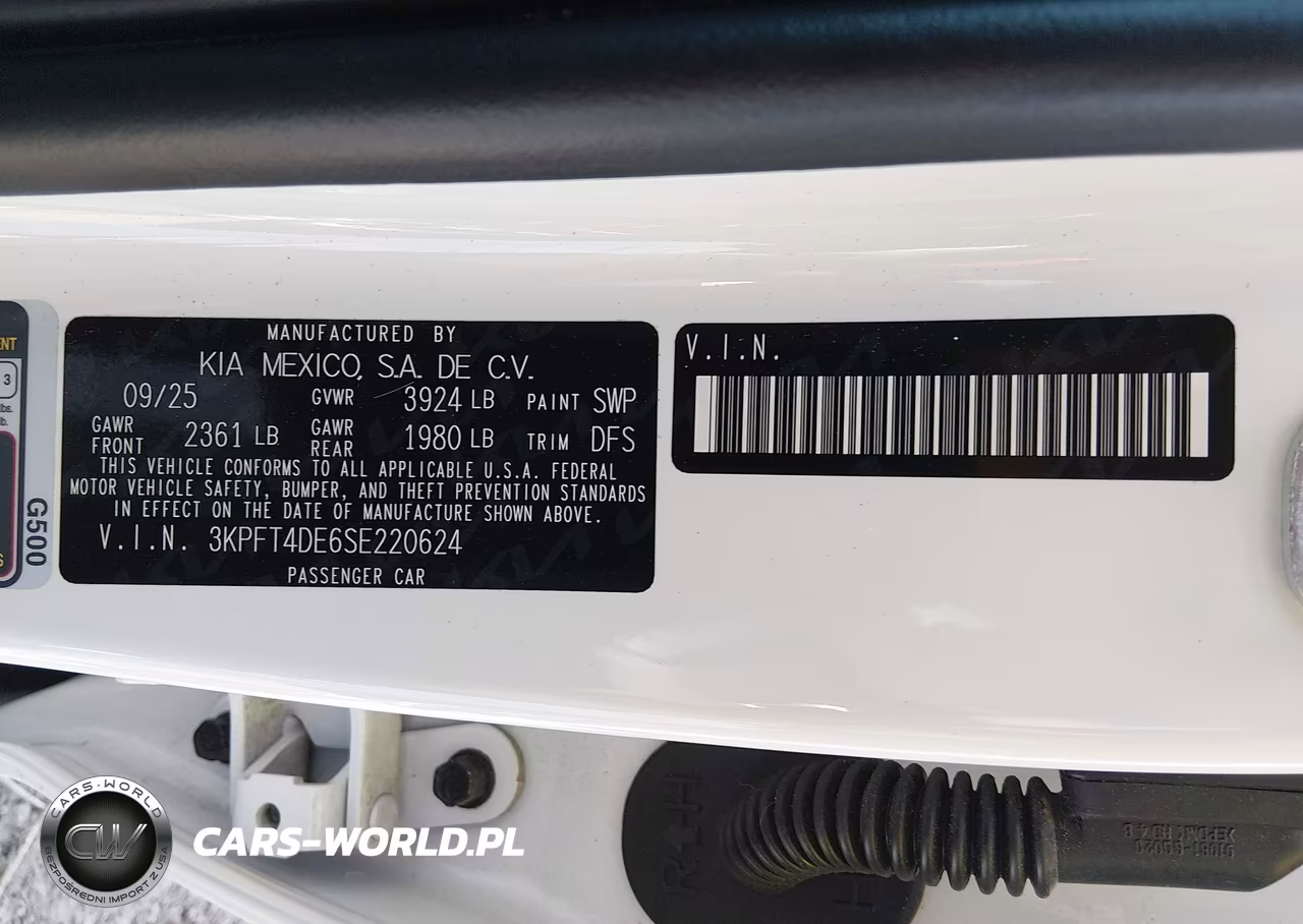 2025 Kia K4 Lxs VIN:3KPFT4DE6SE220624 - 9