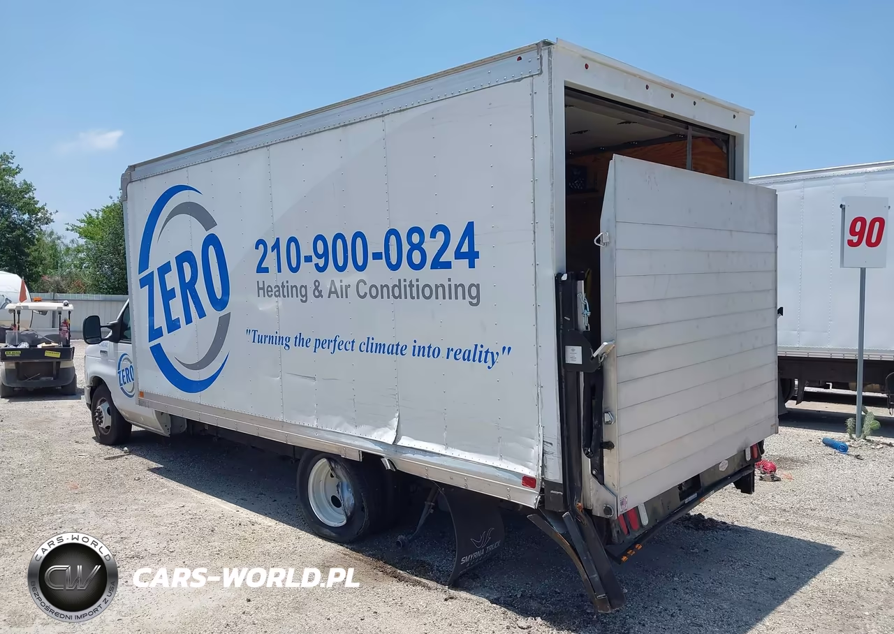 2022 Ford E-Series Cutaway VIN:1FDWE3FKXNDC02359 - 3