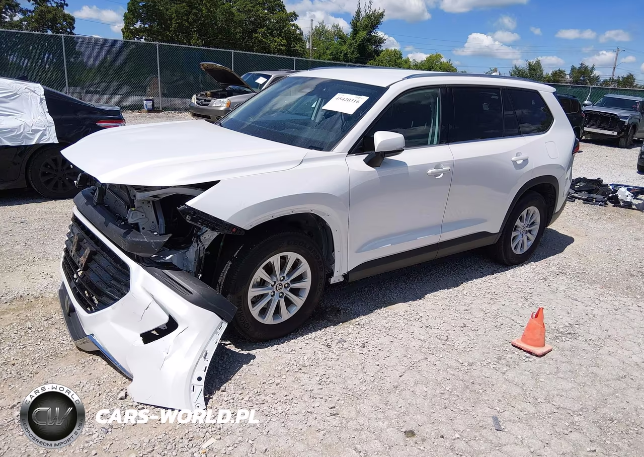 2026 Toyota Grand Highlander Xle VIN:5TDAAAB50TS108197 - 2