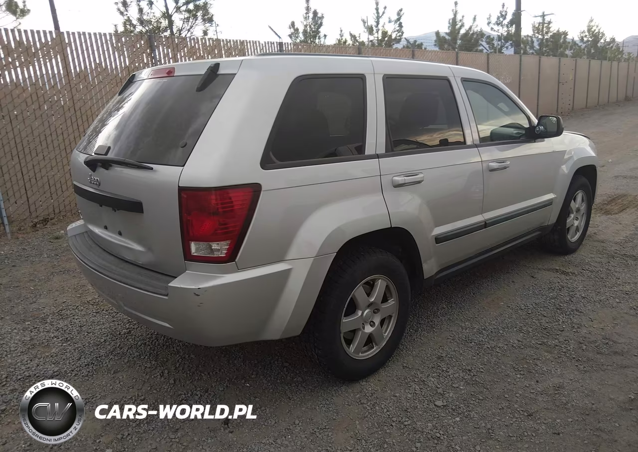 2008 Jeep Grand Cherokee Laredo VIN:1J8GR48K38C225694 - 4