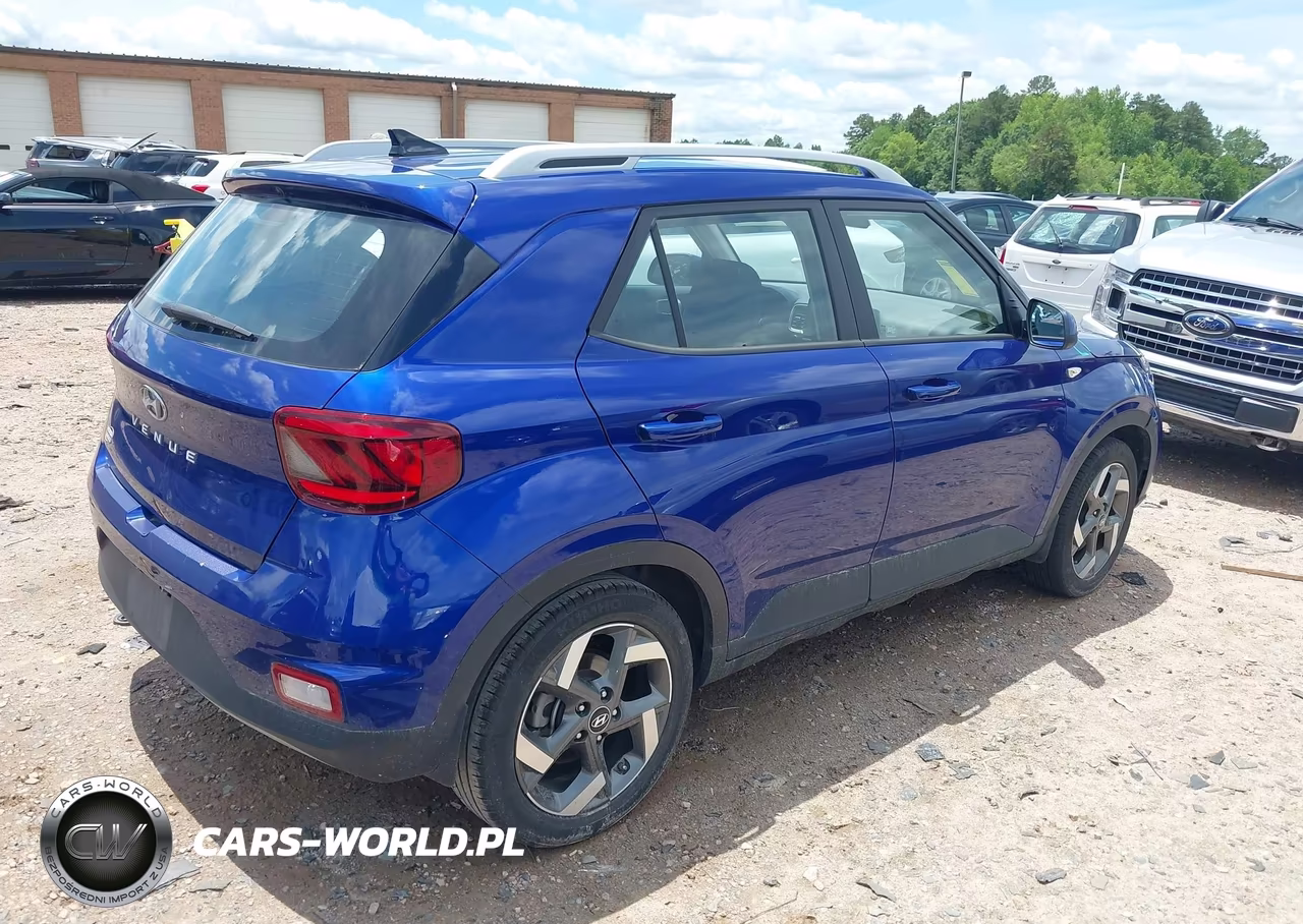 2021 Hyundai Venue Sel VIN:KMHRC8A30MU077693 - 4