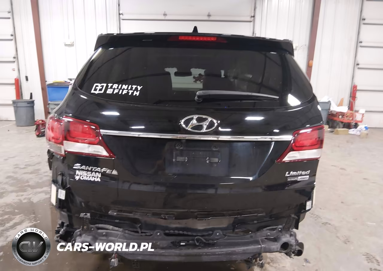 2017 Hyundai Santa Fe VIN:KM8SRDHF5HU203576 - 18