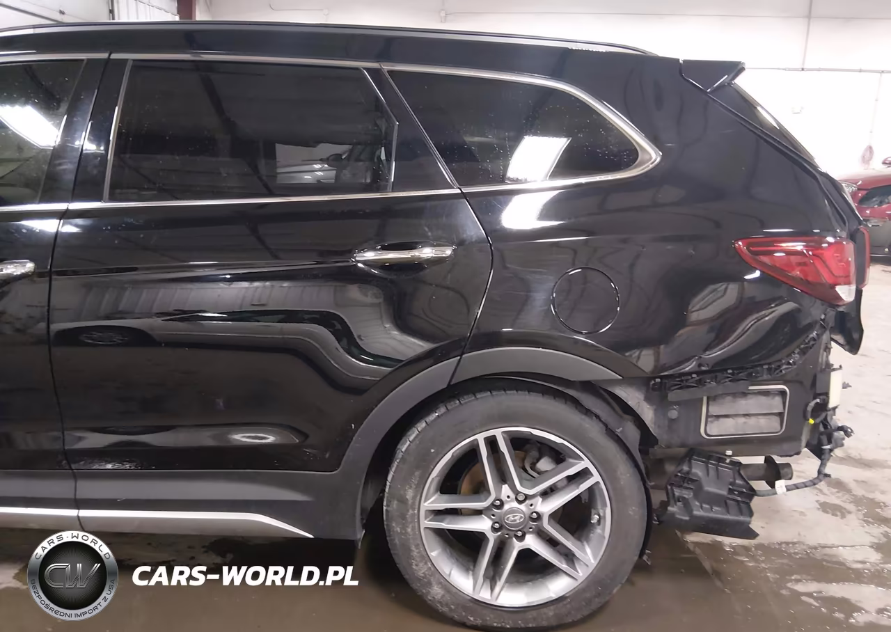 2017 Hyundai Santa Fe VIN:KM8SRDHF5HU203576 - 19