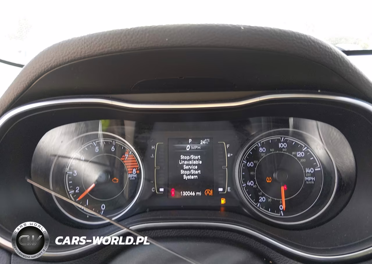 2019 Jeep Cherokee Latitude Plus 4X4 VIN:1C4PJMLX7KD121048 - 7
