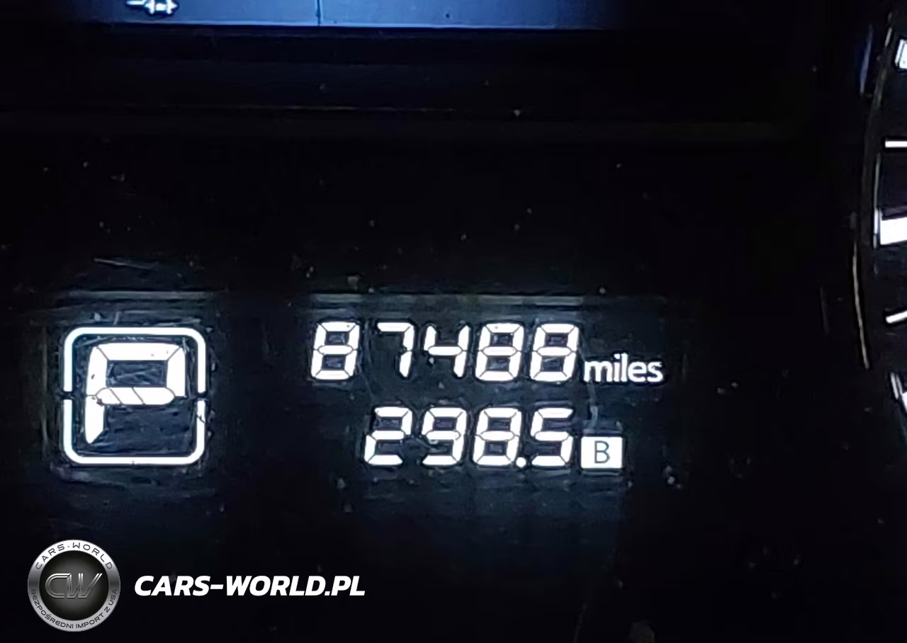 2015 Nissan Pathfinder Platinum VIN:5N1AR2MM6FC634919 - 15