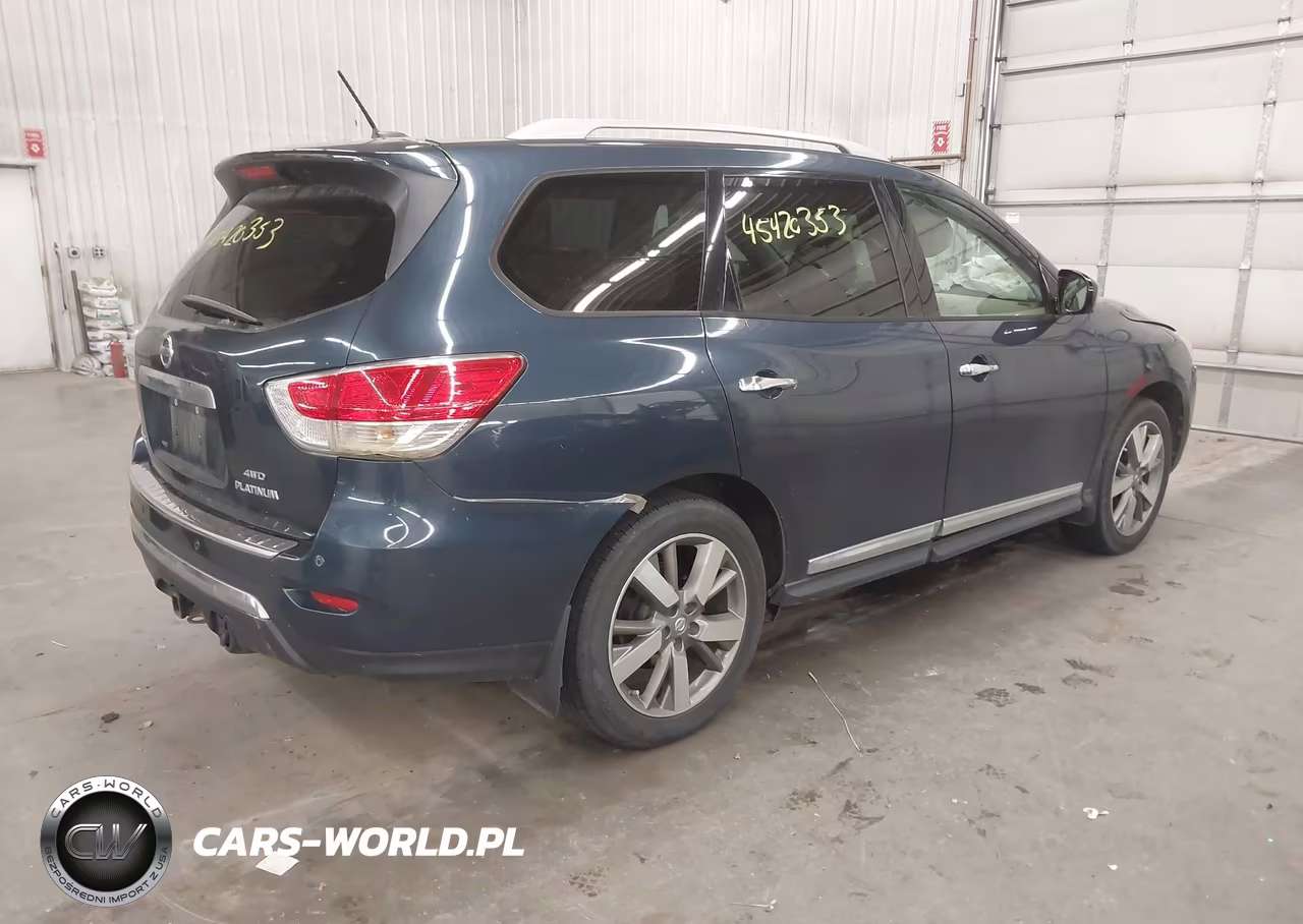 2015 Nissan Pathfinder Platinum VIN:5N1AR2MM6FC634919 - 4