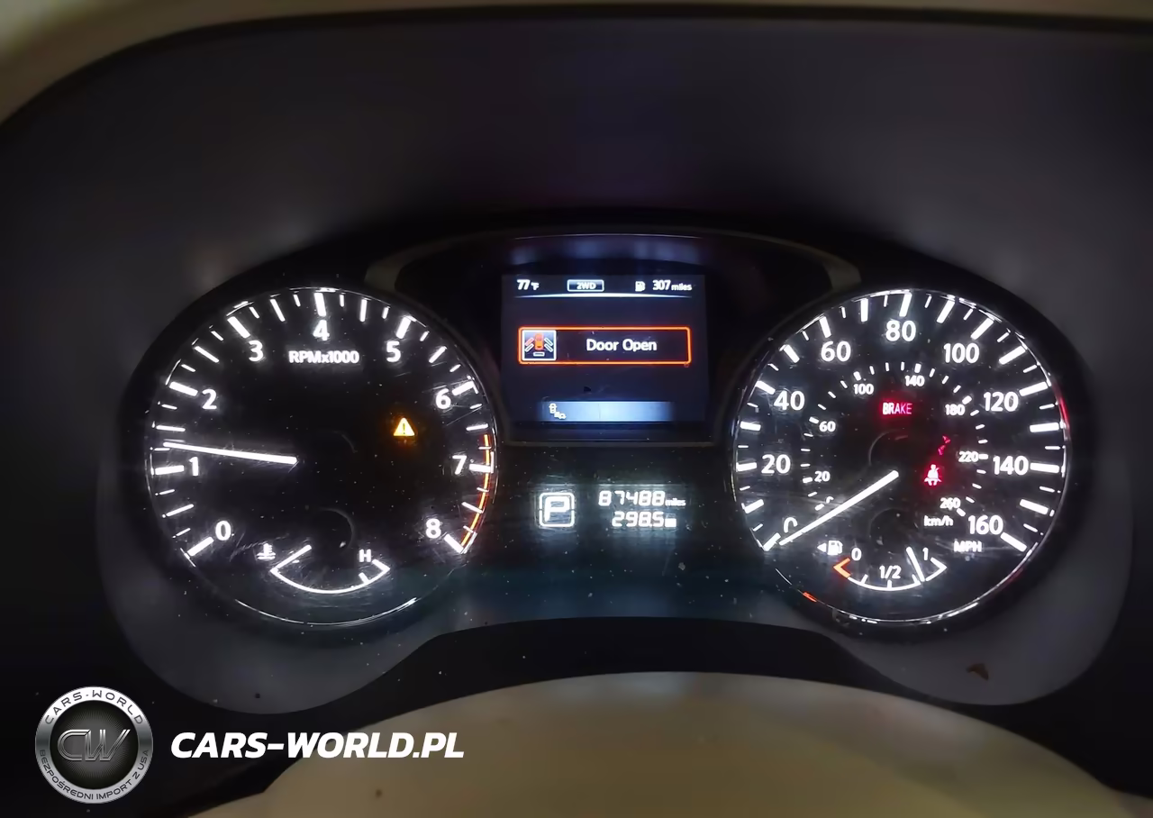 2015 Nissan Pathfinder Platinum VIN:5N1AR2MM6FC634919 - 7