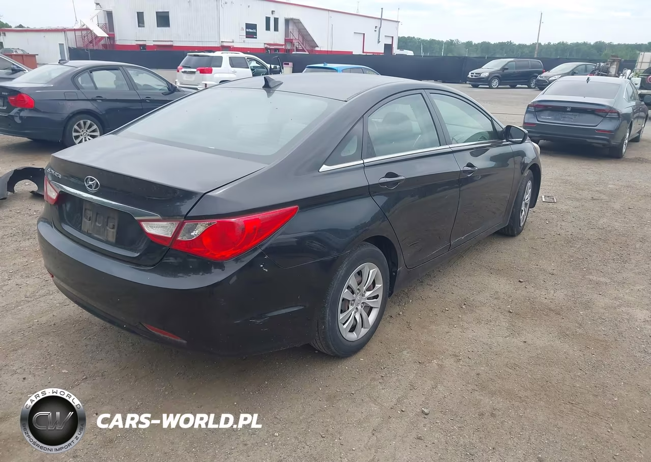 2011 Hyundai Sonata Gls VIN:5NPEB4AC0BH168873 - 4