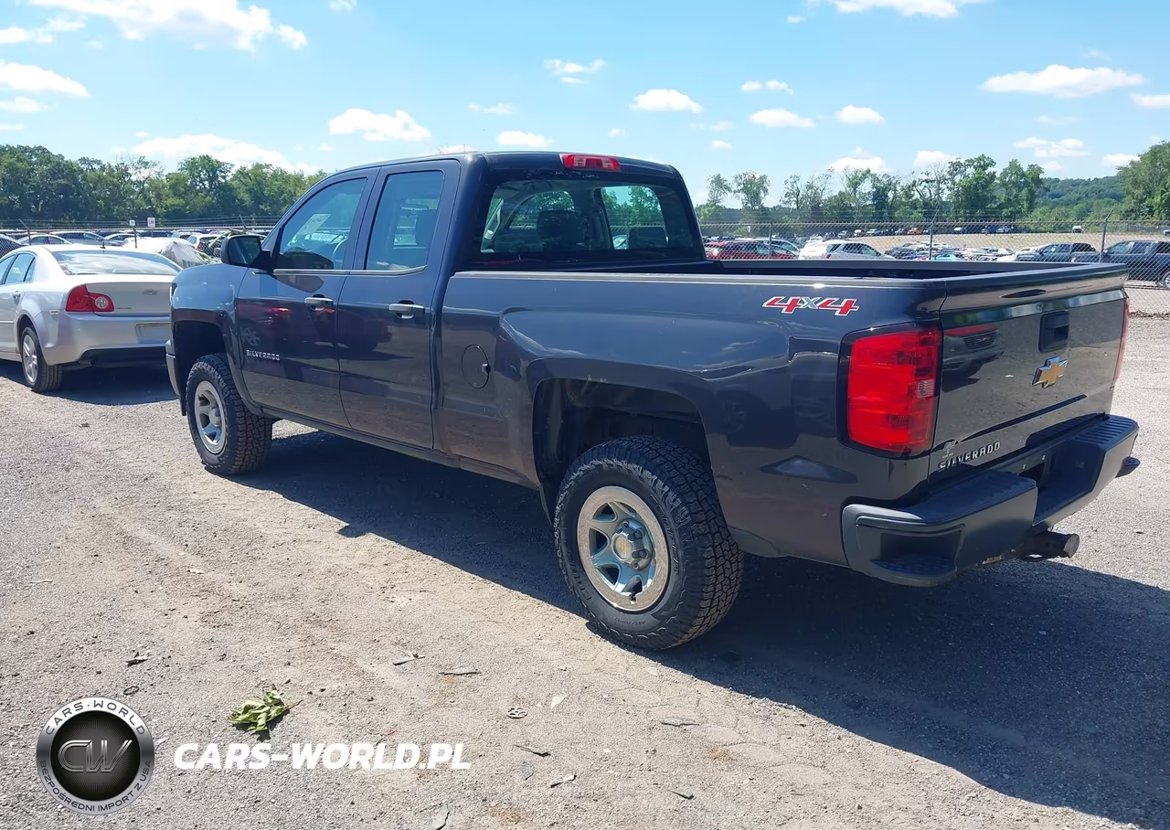 2015 Chevrolet Silverado 1500 Work Truck VIN:1GCVKPEH9FZ281906 - 3