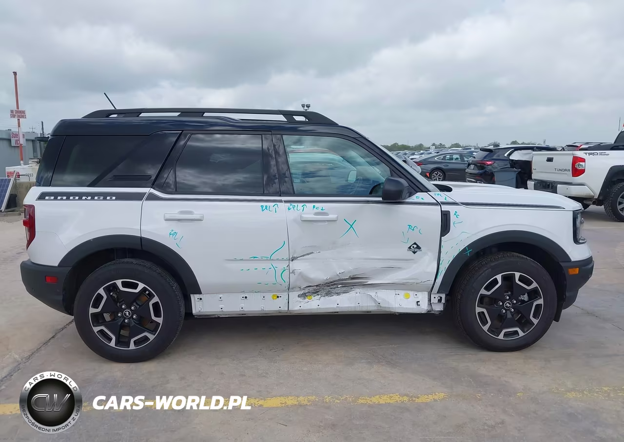 2024 Ford Bronco Sport Outer Banks VIN:3FMCR9C65RRF43991 - 14