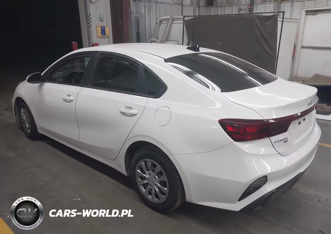 2024 Kia Forte Lx VIN:3KPF24AD2RE750551 - 3