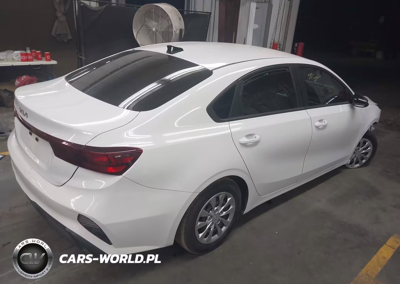 2024 Kia Forte Lx VIN:3KPF24AD2RE750551 - 4