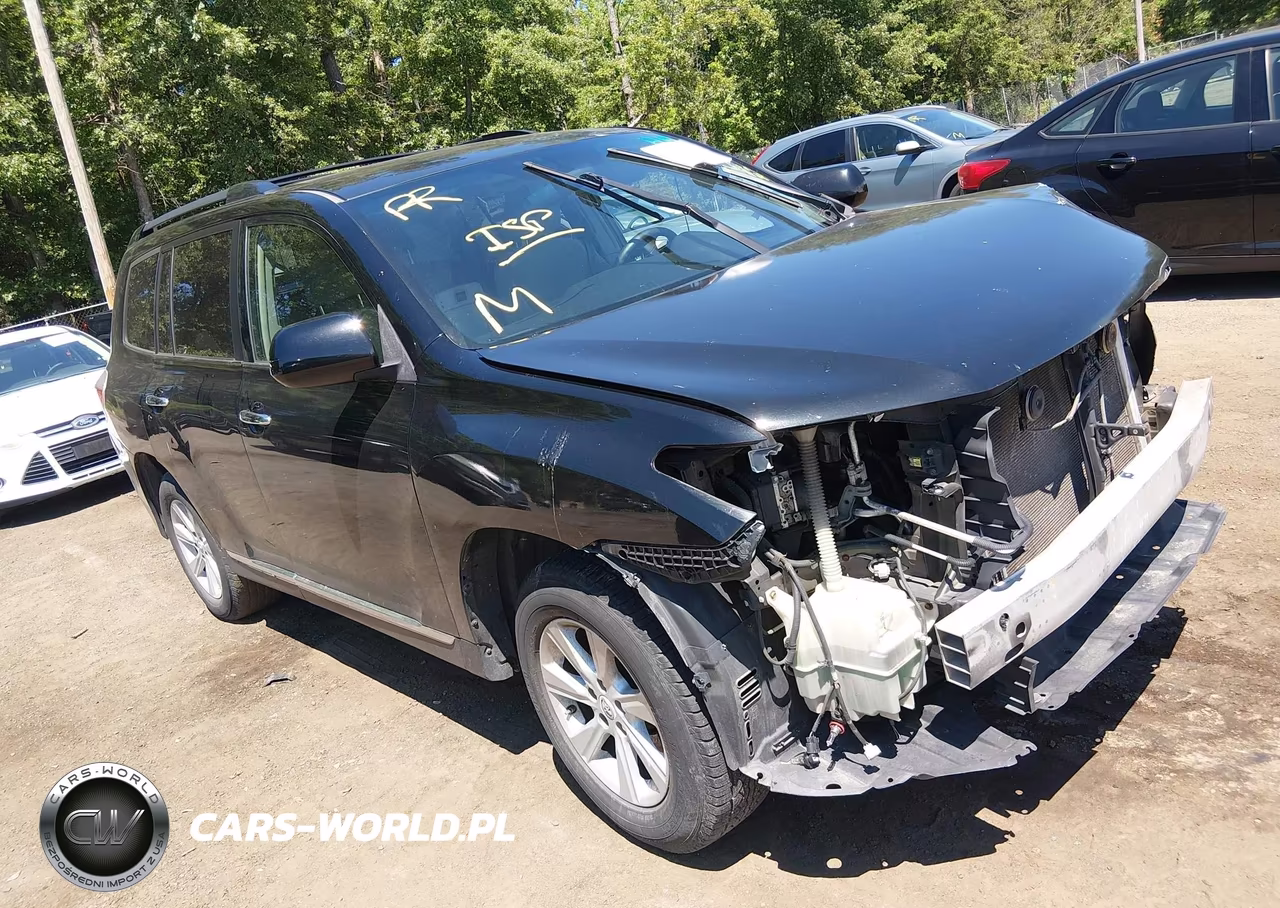 2013 Toyota Highlander Base Plus V6