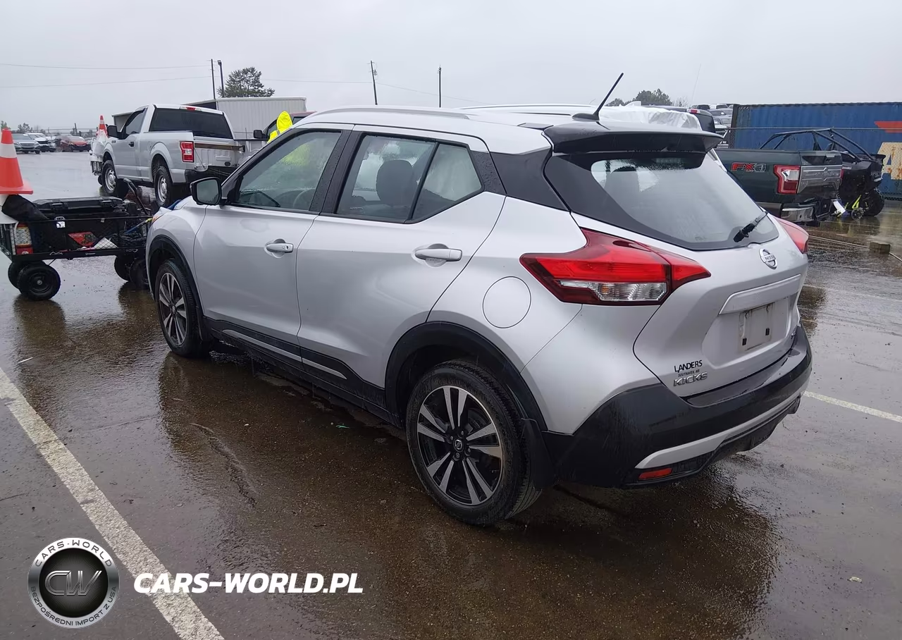 2018 Nissan Kicks Sr VIN:3N1CP5CU1JL507629 - 3