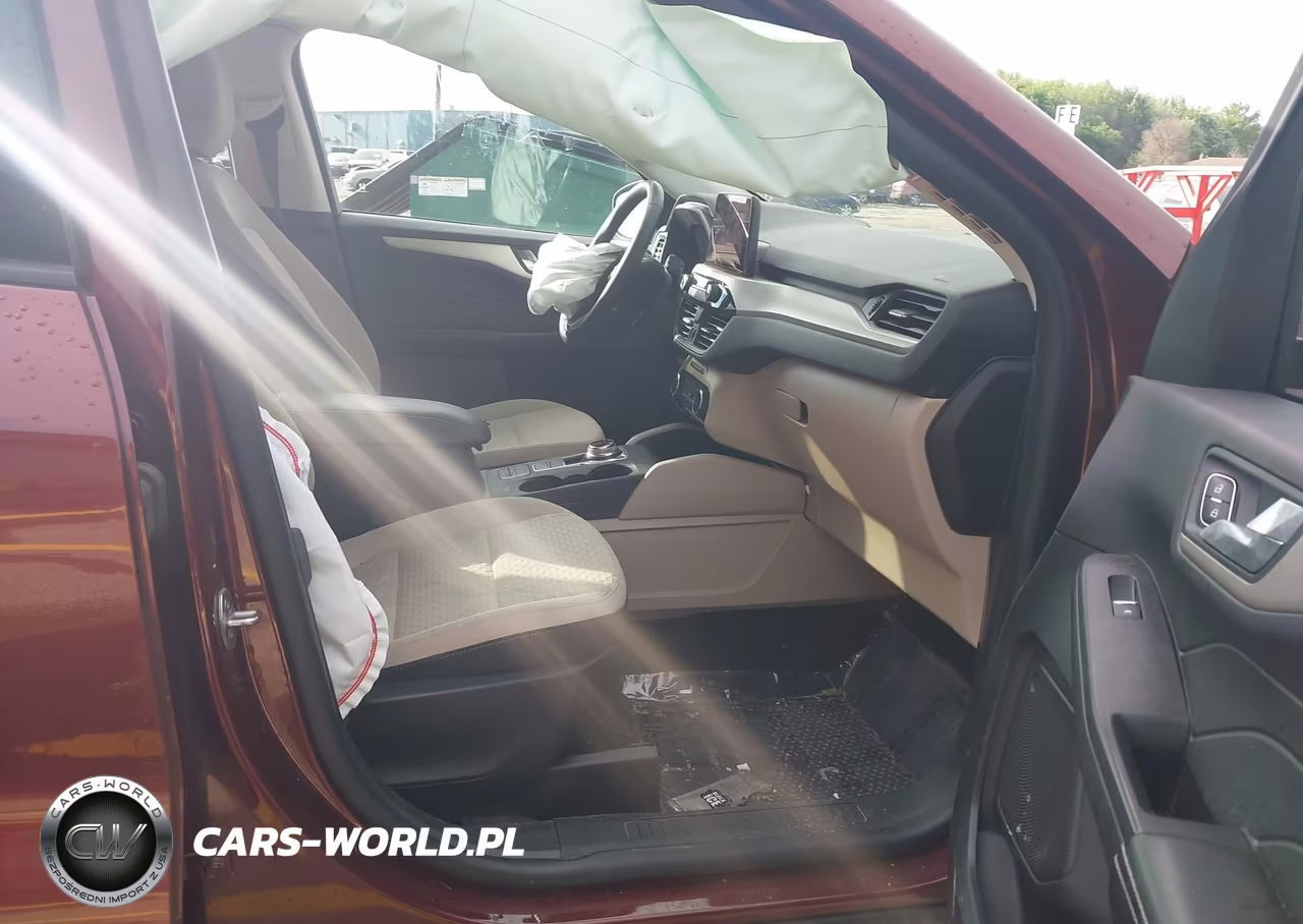 2021 Ford Escape Se VIN:1FMCU9G68MUB06688 - 5