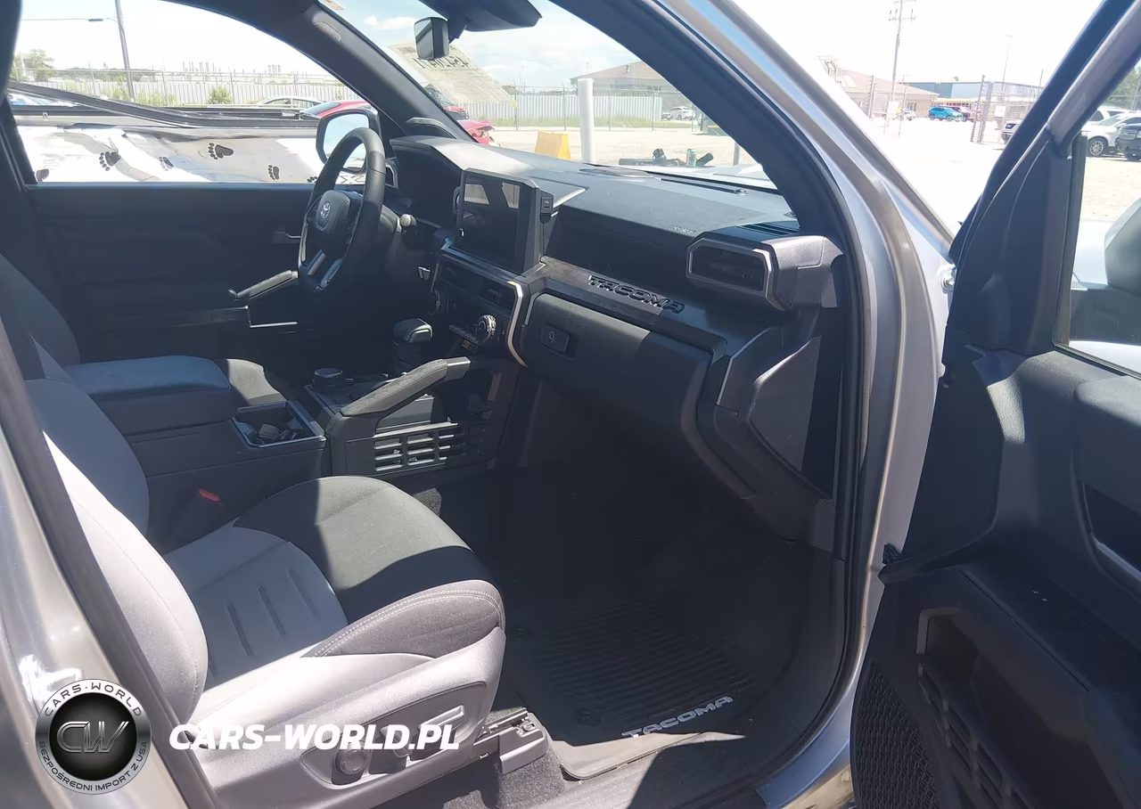 2025 Toyota Tacoma Trd Sport VIN:3TMLB5JN6SM195651 - 5