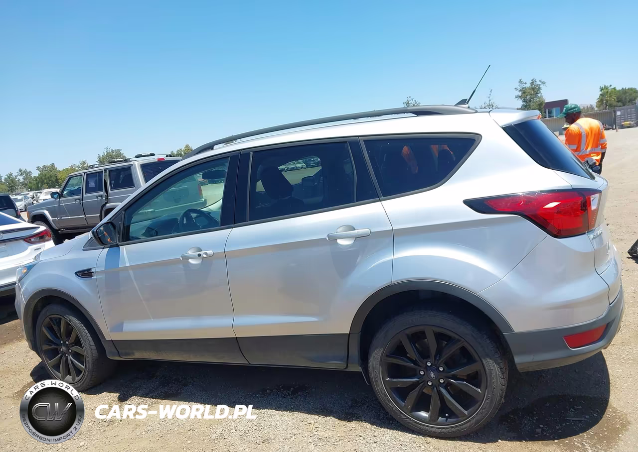 2019 Ford Escape Se VIN:1FMCU0GD5KUB80500 - 14