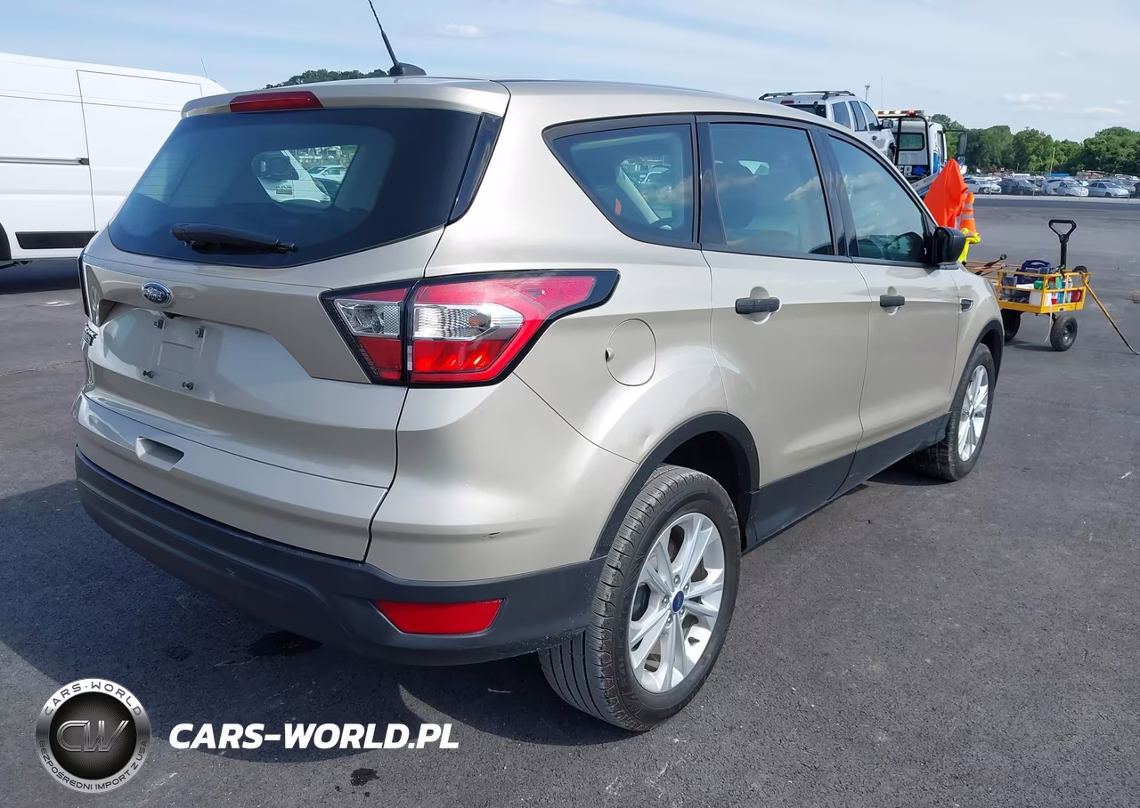 2018 Ford Escape S VIN:1FMCU0F77JUA30799 - 4
