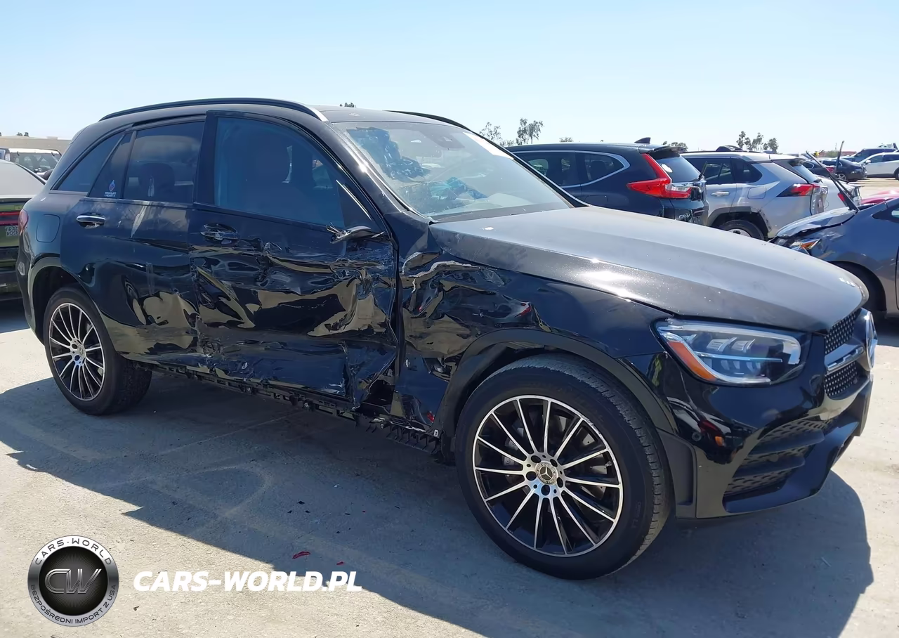2022 Mercedes-Benz Glc 300 Suv – zdjęcie 1 z 16