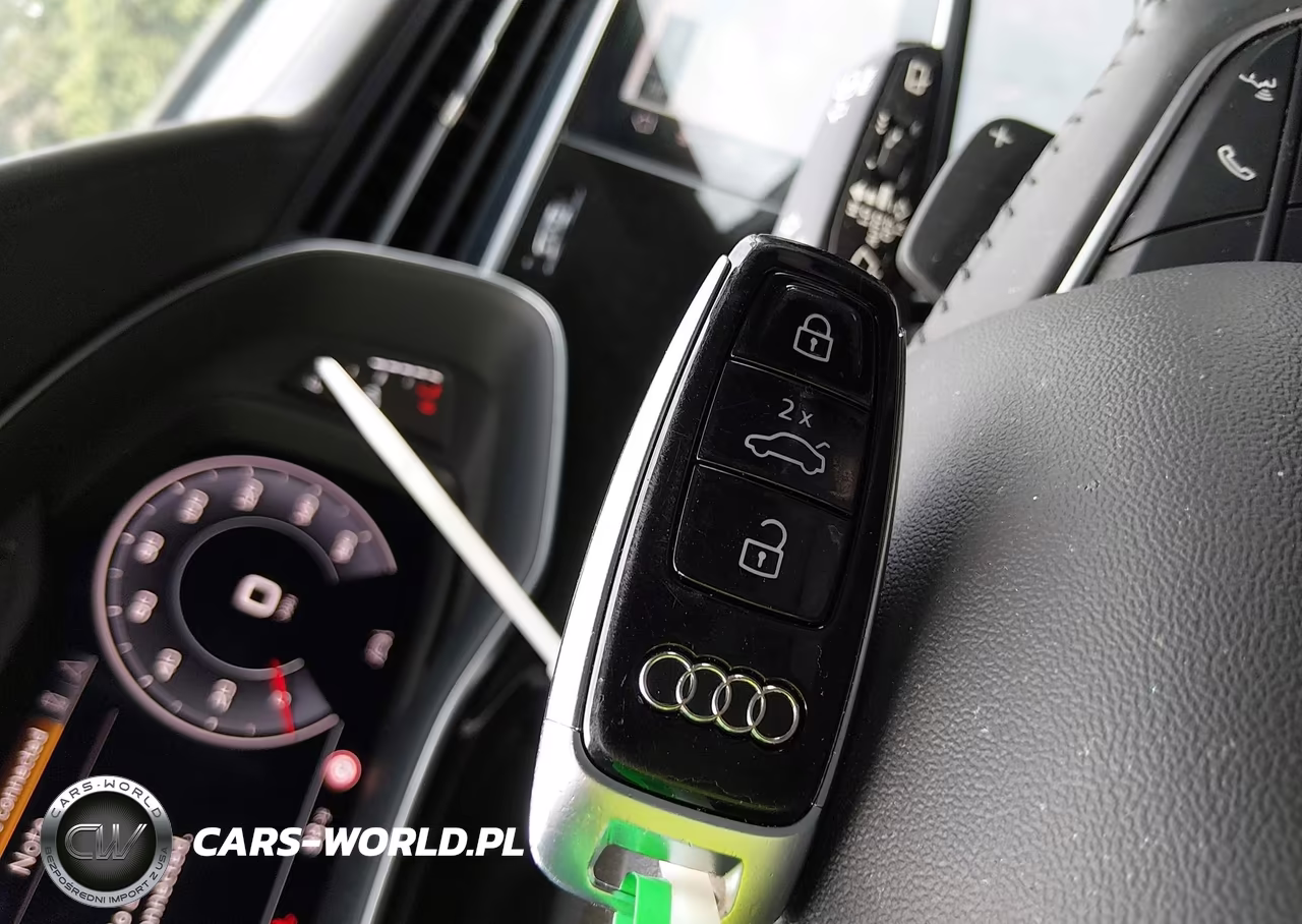 2020 Audi Q8 Prestige 55 Tfsi Quattro Tiptronic VIN:WA1FVAF12LD027127 - 11