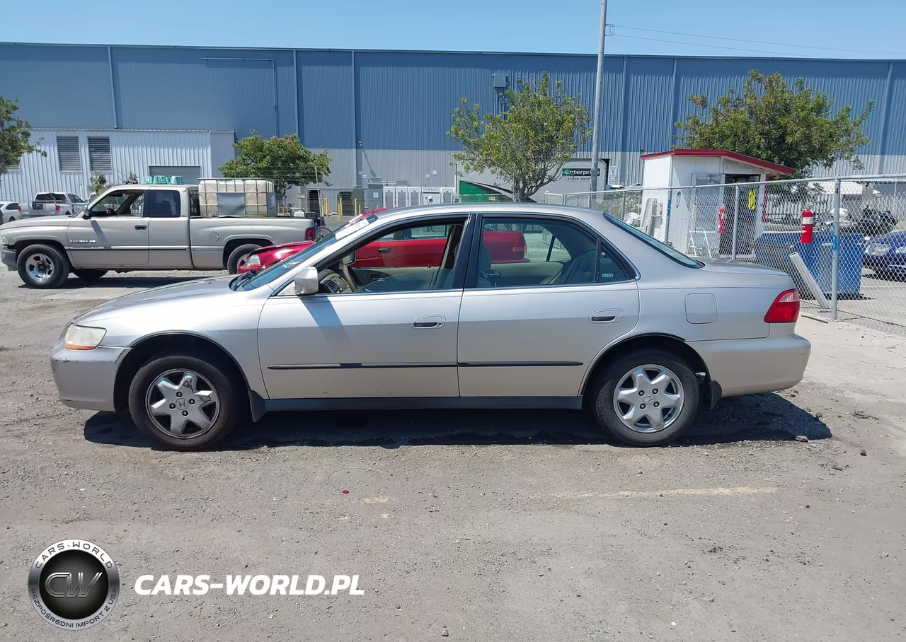 1999 Honda Accord Lx VIN:JHMCG6654XC008916 - 14