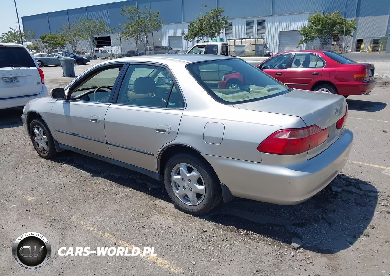 1999 Honda Accord Lx VIN:JHMCG6654XC008916 - 3