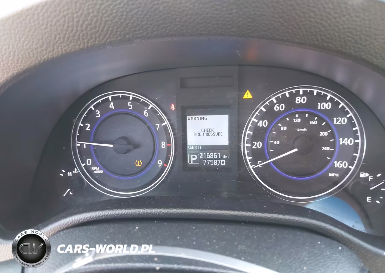 2015 Infiniti Q60 VIN:JN1CV6FE7FM810167 - 7