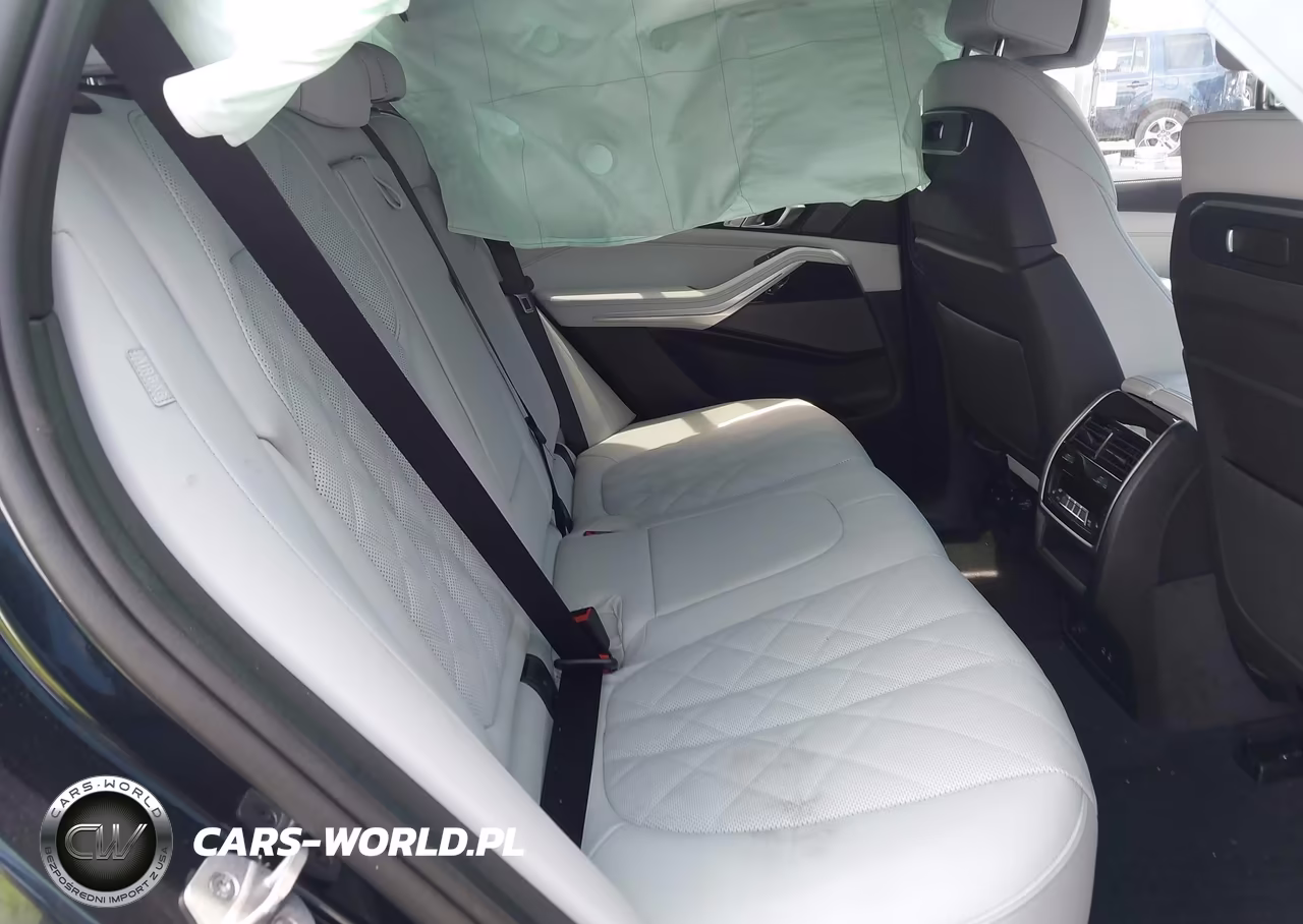 2026 BMW X5 xDrive40I VIN:5UX23EU05T9180582 - 8