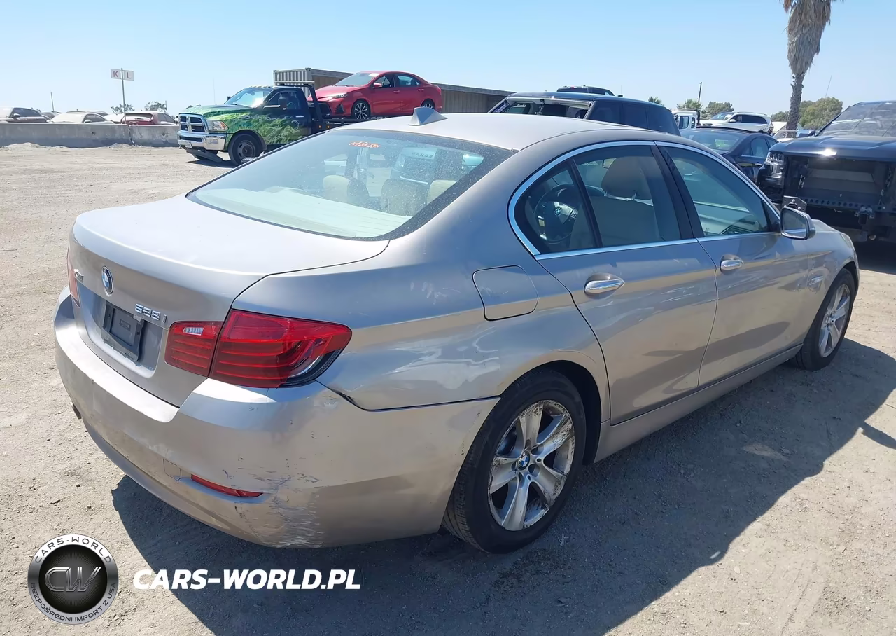 2014 BMW 528I xDrive VIN:WBA5A7C56ED219626 - 4