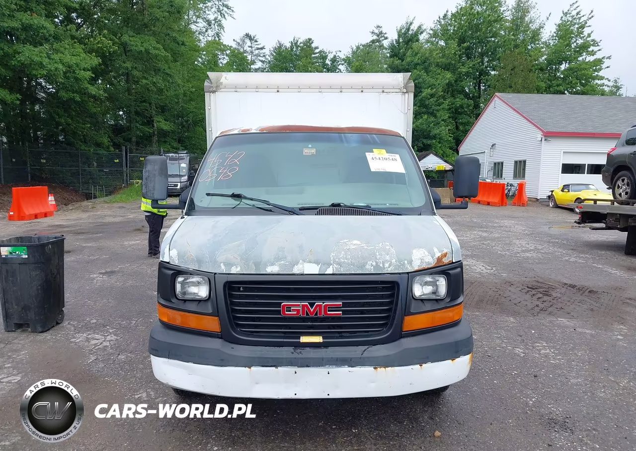 2003 GMC Savana Cutaway Standard VIN:1GDGG31V531904250 - 12