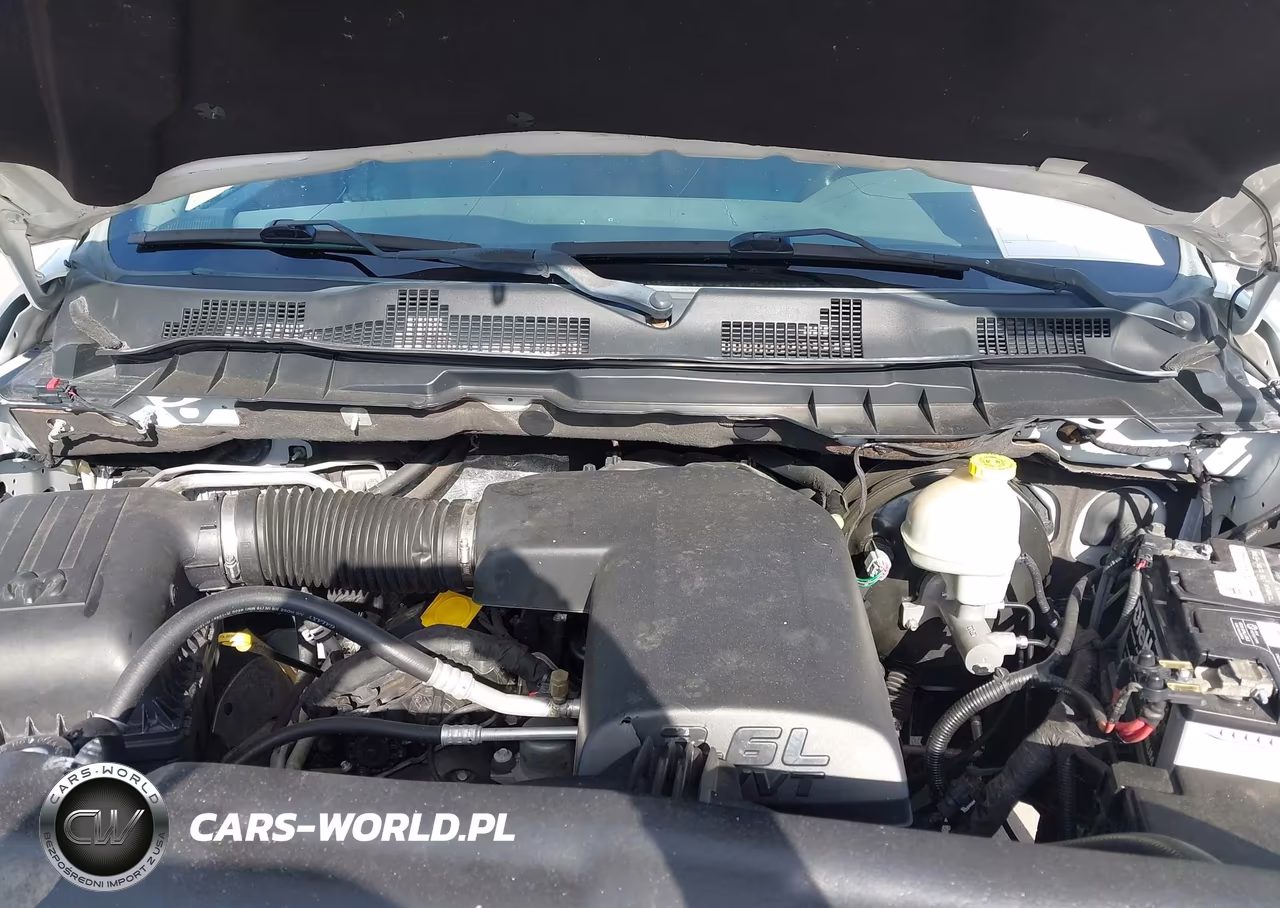 2016 Ram 1500 Tradesman VIN:1C6RR6FG8GS133454 - 10