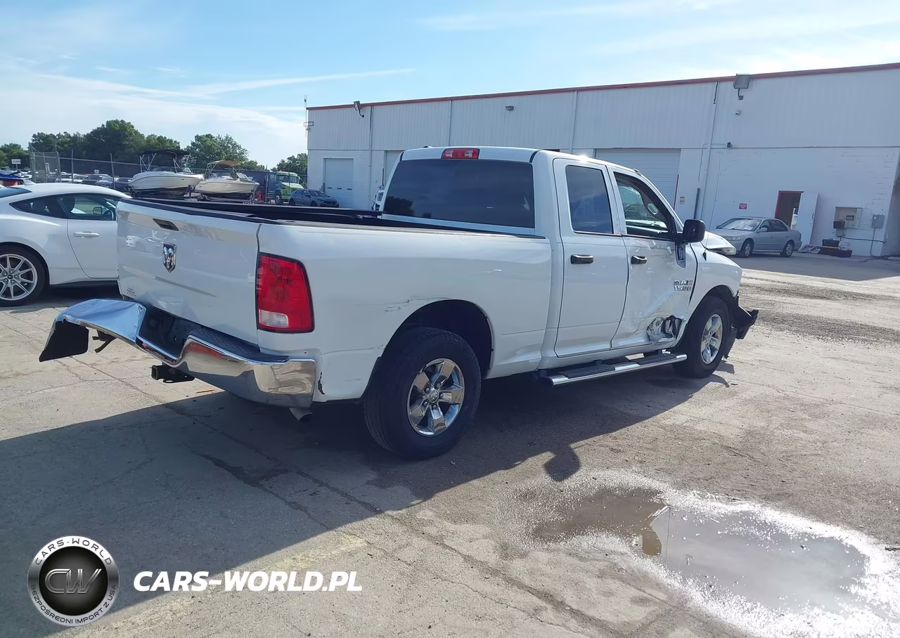 2016 Ram 1500 Tradesman VIN:1C6RR6FG8GS133454 - 4