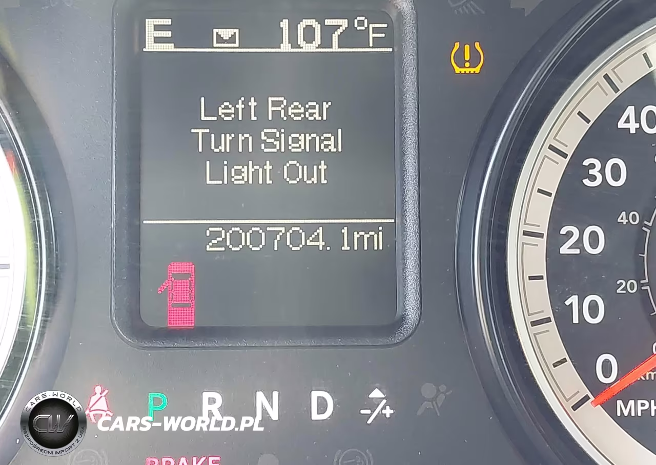 2016 Ram 1500 Tradesman VIN:1C6RR6FG8GS133454 - 7
