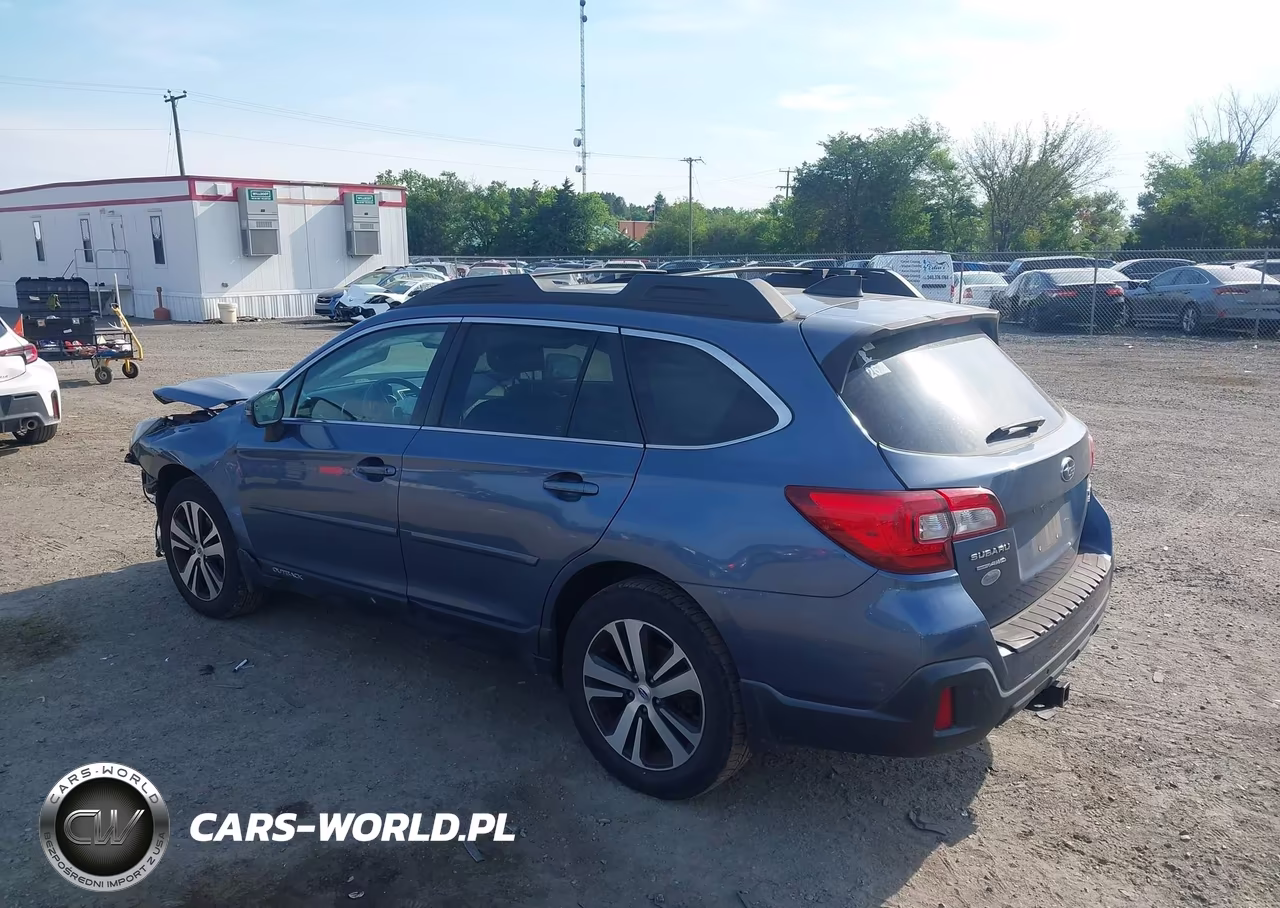 2018 Subaru Outback 3.6R Limited VIN:4S4BSENC9J3337703 - 3