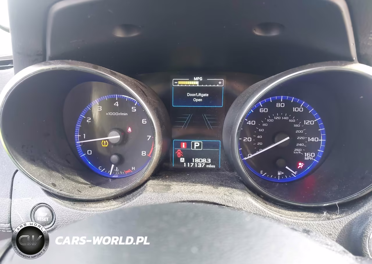 2018 Subaru Outback 3.6R Limited VIN:4S4BSENC9J3337703 - 7
