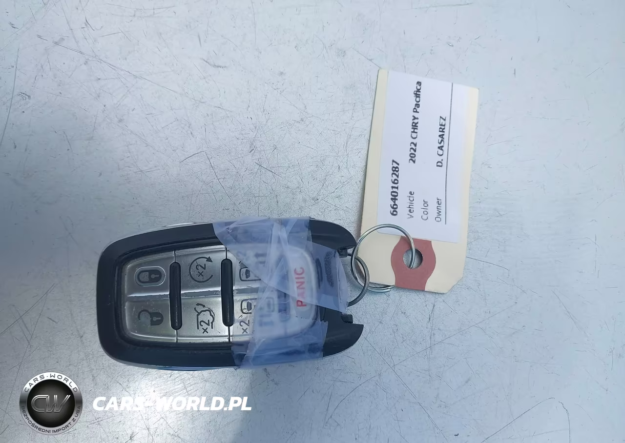 2022 Chrysler Pacifica Touring L VIN:2C4RC1BG4NR229485 - 11