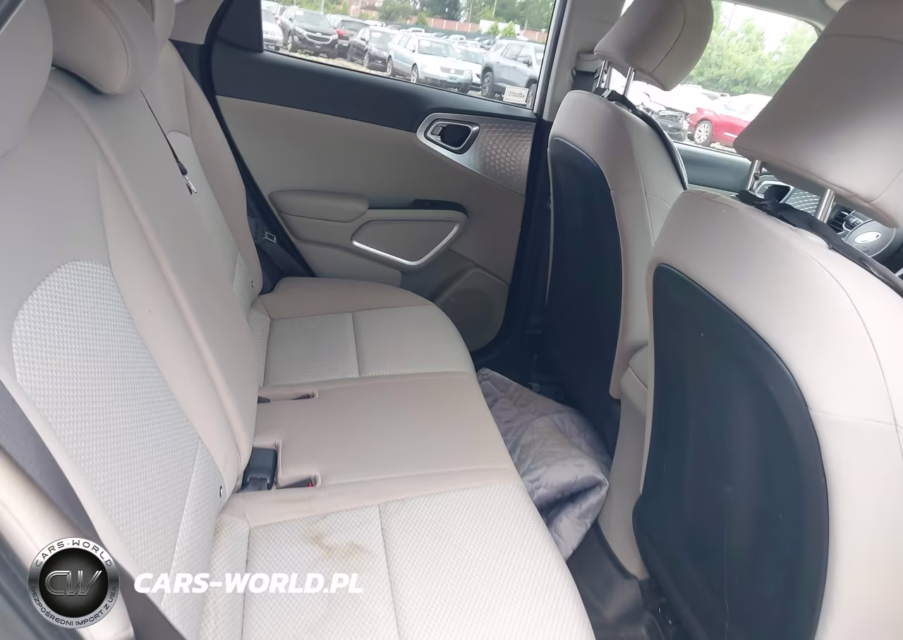 2020 Kia Soul Lx VIN:KNDJ23AU5L7046839 - 8