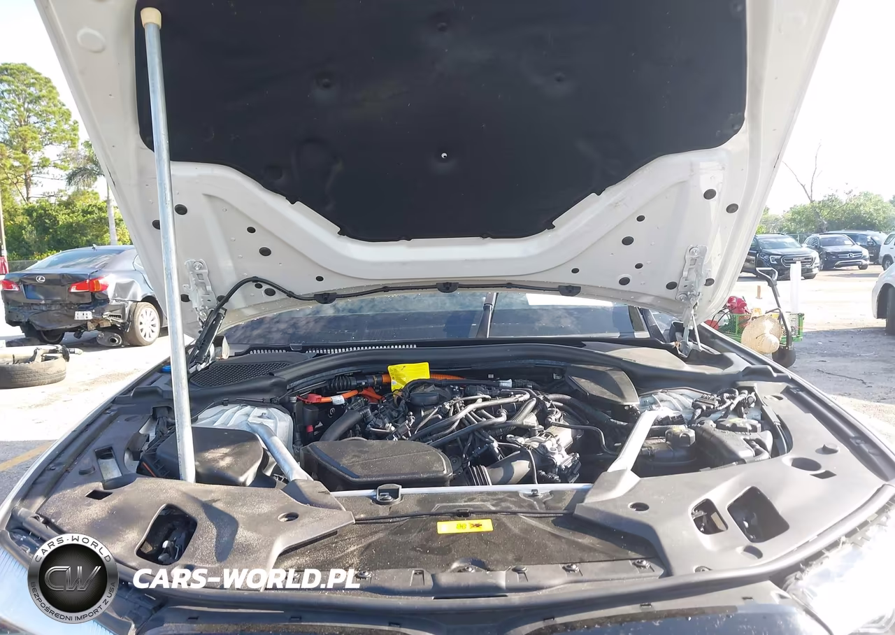 2018 BMW 530E xDrive Iperformance VIN:WBAJB1C50JB085663 - 10