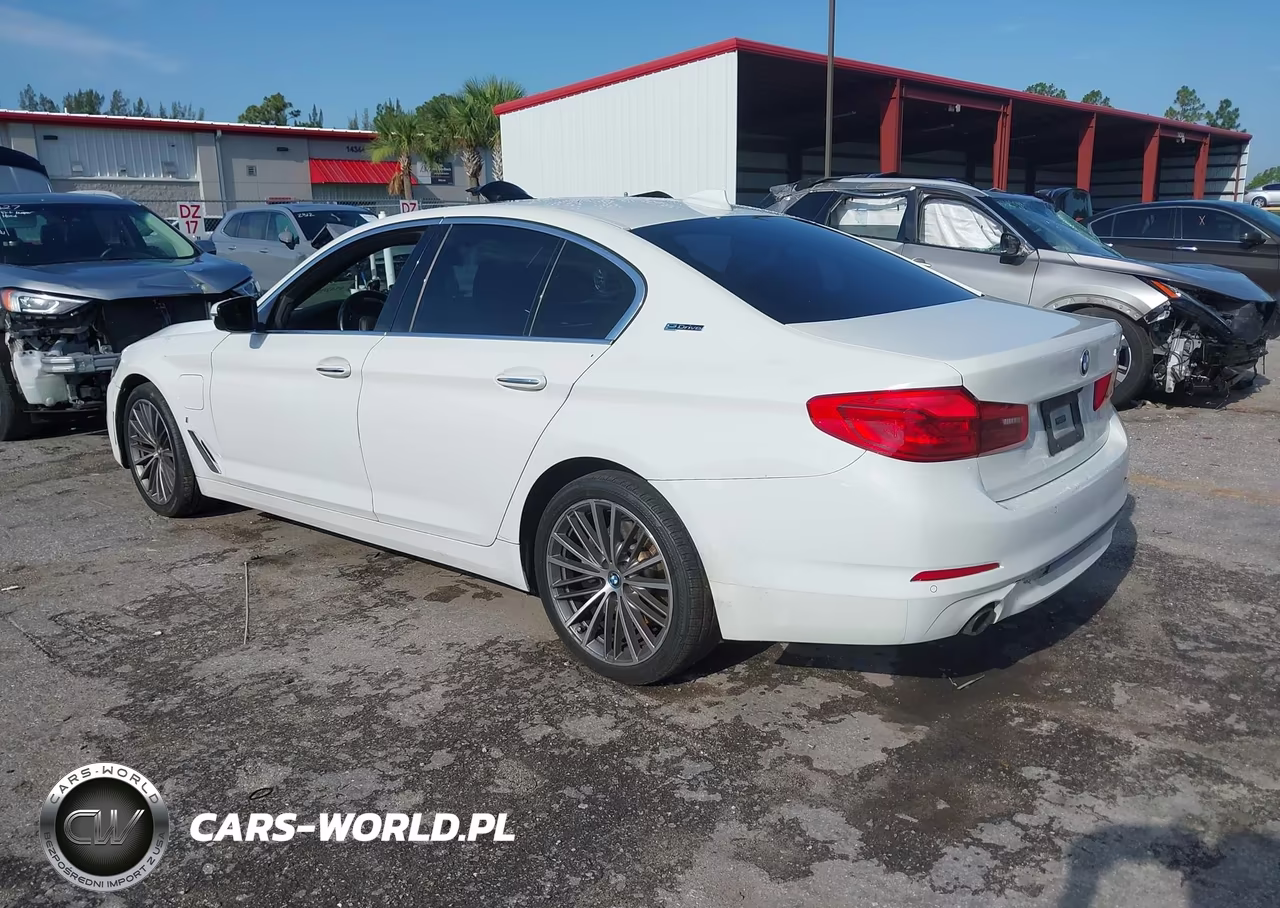 2018 BMW 530E xDrive Iperformance VIN:WBAJB1C50JB085663 - 3