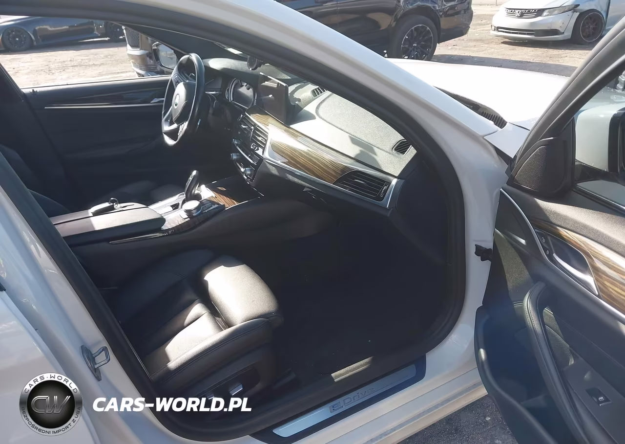 2018 BMW 530E xDrive Iperformance VIN:WBAJB1C50JB085663 - 5