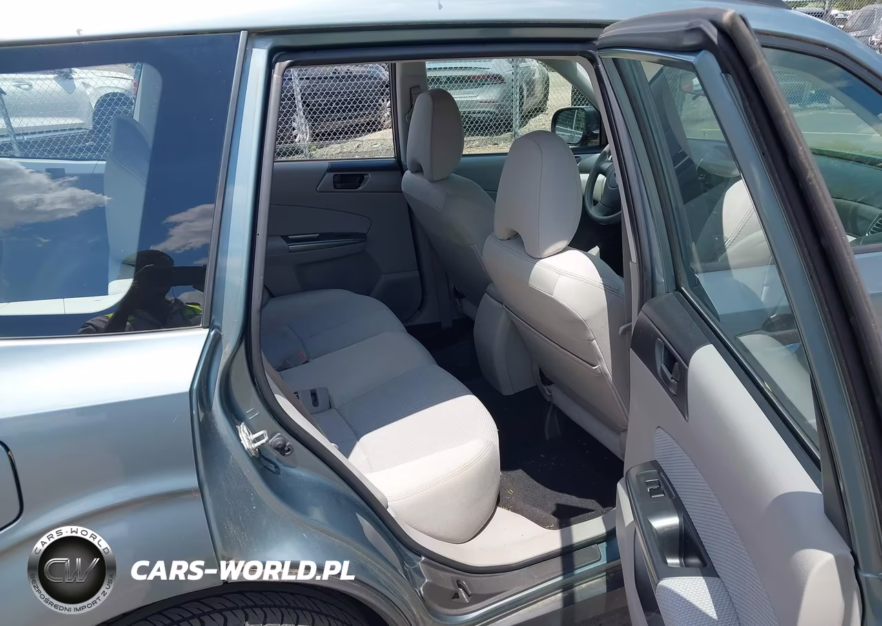 2011 Subaru Forester 2.5X VIN:JF2SHABCXBH745472 - 8